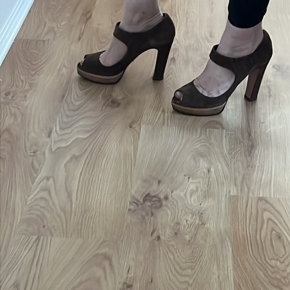 PRADA Sz 40 Brown Suede Rubber Platform Peep Toe Elastic Mary Jane 3.5” Heels - Picture 3 of 15